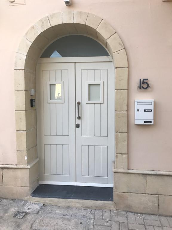 Designer Finished Maisonette With Poolメーリッハ エクステリア 写真