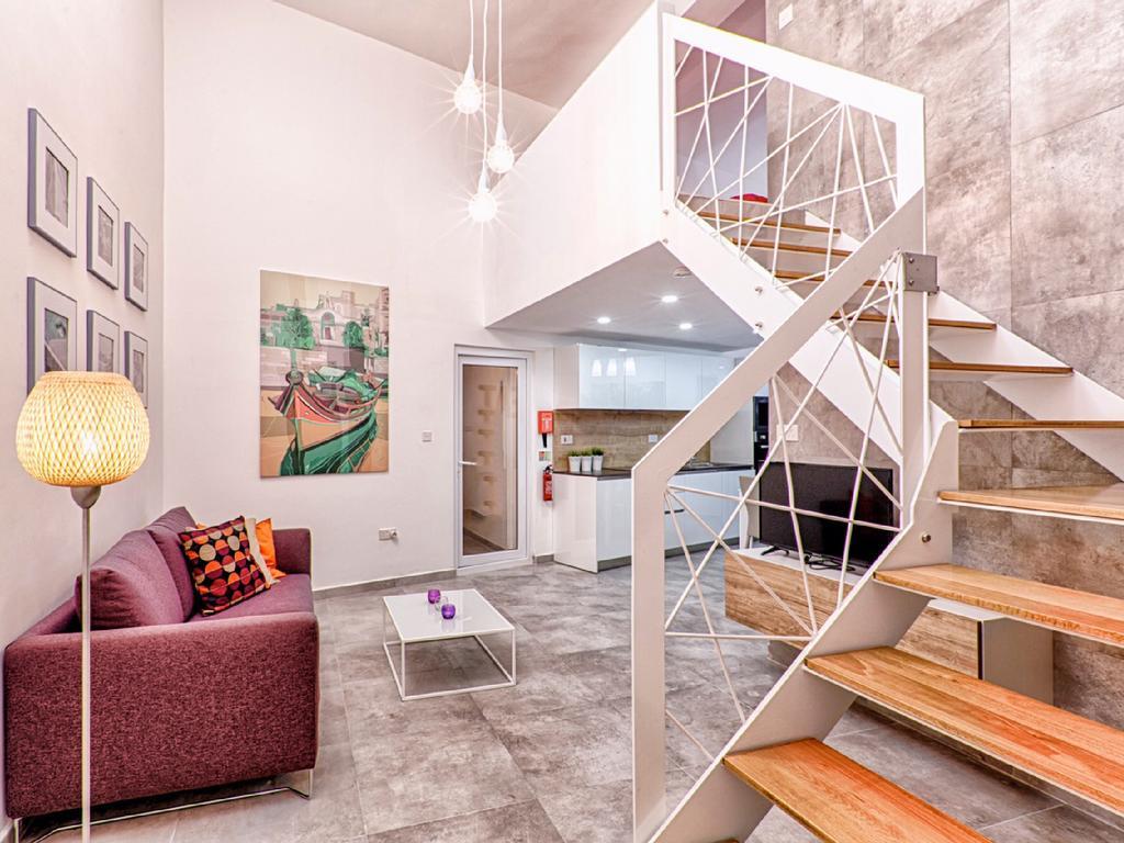 Designer Finished Maisonette With Poolメーリッハ エクステリア 写真