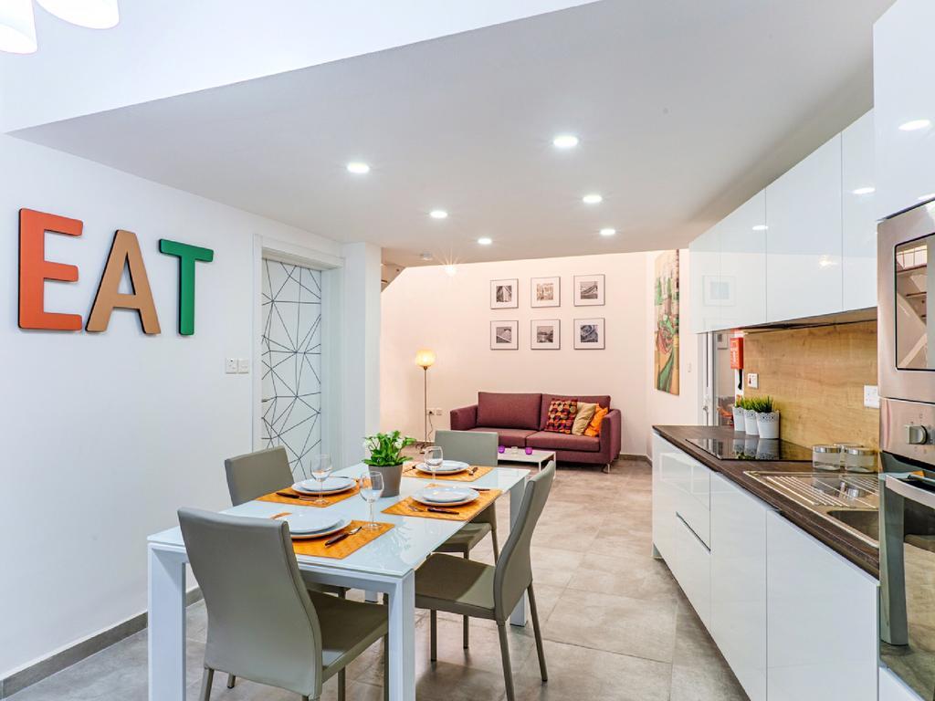 Designer Finished Maisonette With Poolメーリッハ エクステリア 写真