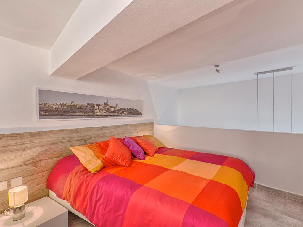 Designer Finished Maisonette With Poolメーリッハ エクステリア 写真